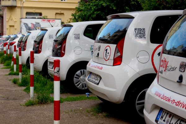 Der Mietwagen – mit den folgenden Tipps fahren Sie auf der sicheren Seite